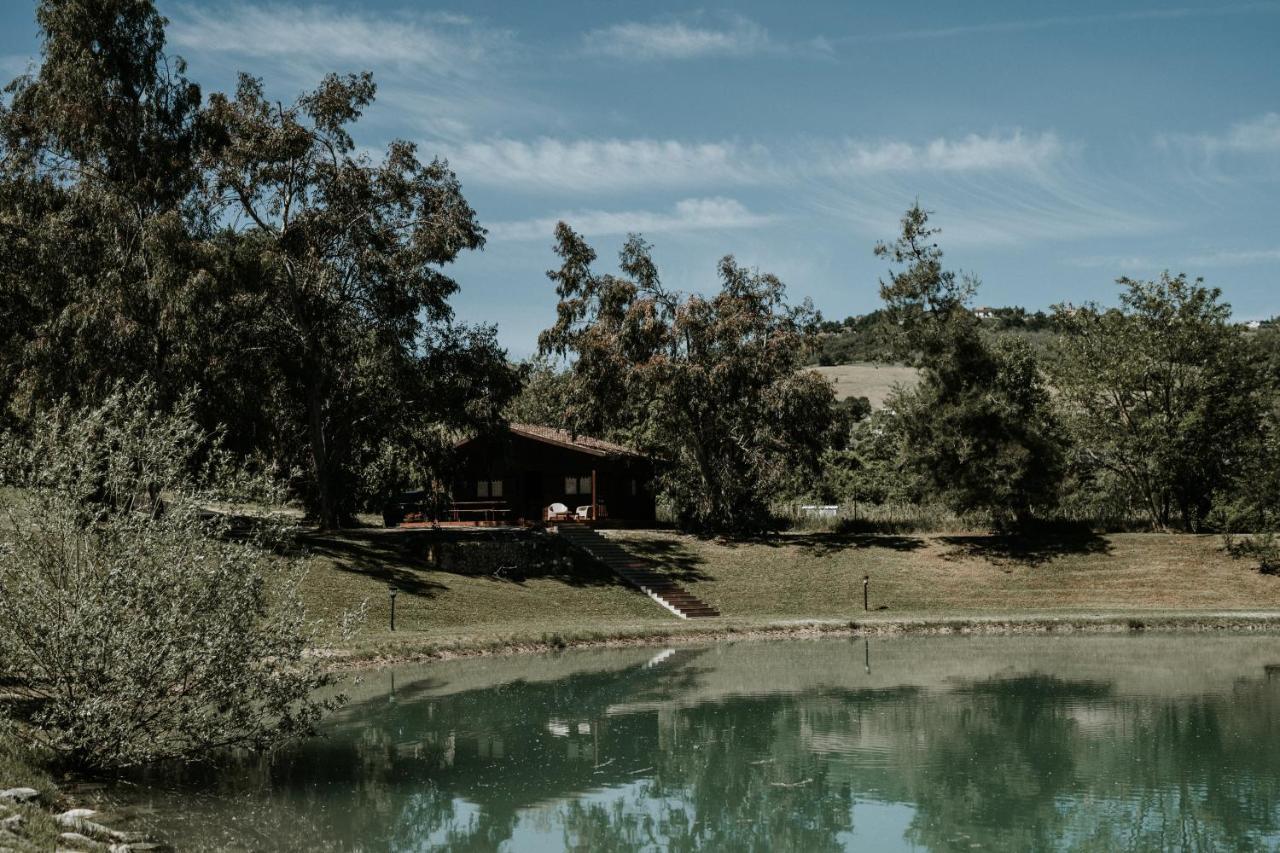 مبيت وإفطار Basciano L'Anfora Country Club المظهر الخارجي الصورة