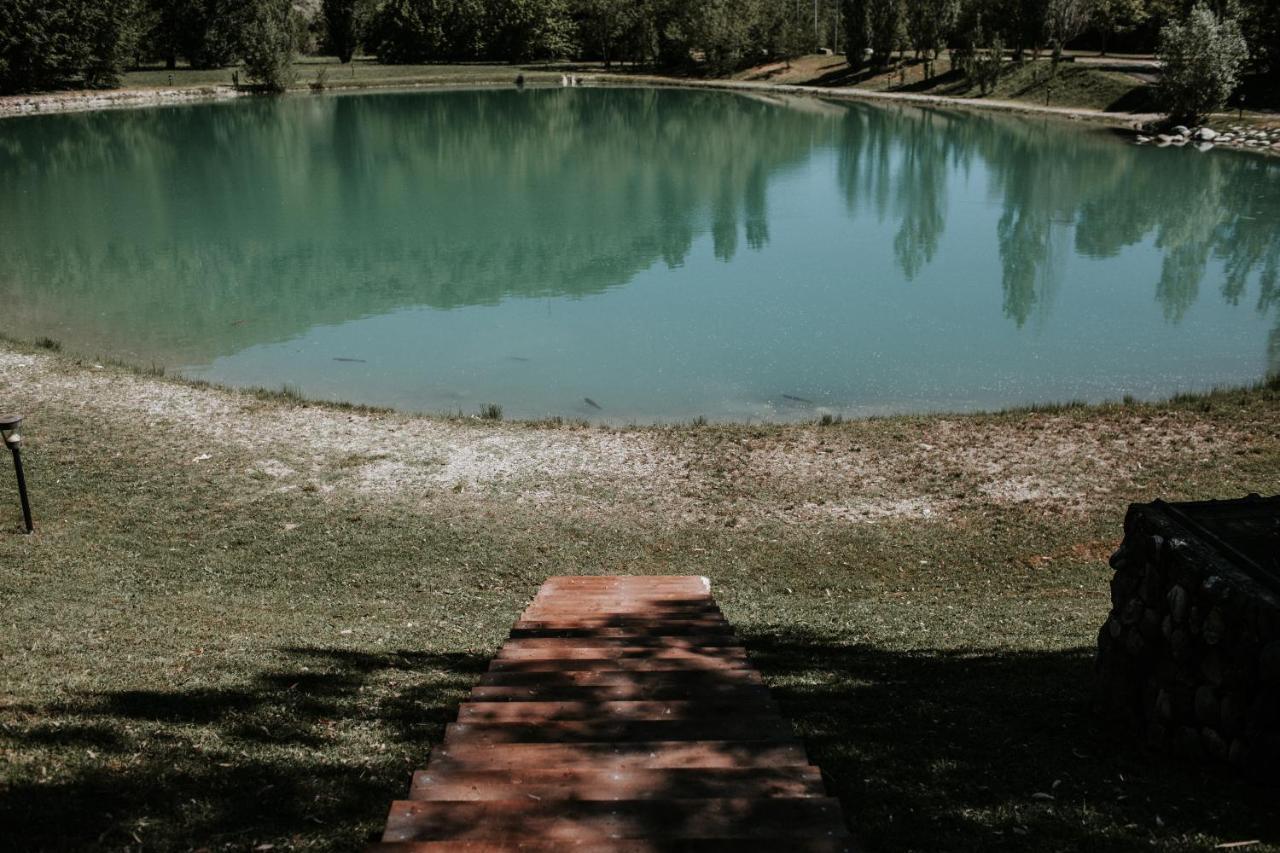 مبيت وإفطار Basciano L'Anfora Country Club المظهر الخارجي الصورة